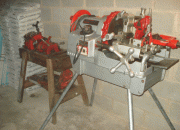 Maquina para cortar y hacer roscas de tubos segunda mano  Caracas