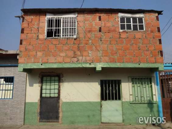 Vendo mi casa 128mts2 2 plantas en el castaño la victoria aragua. en José  Félix Rivas - Casas en venta | 163805